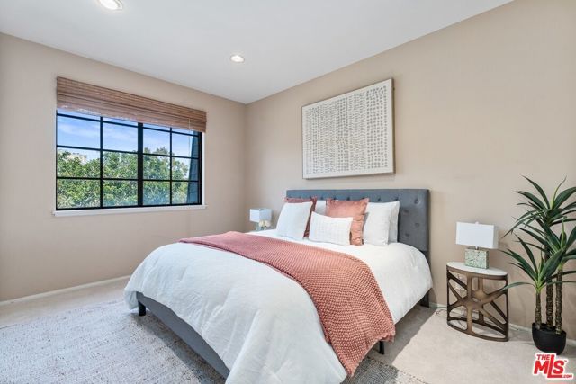 306 Bora Bora Way 305, Marina Del Rey, CA 90292