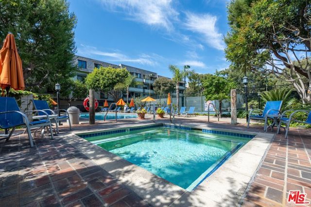 306 Bora Bora Way 305, Marina Del Rey, CA 90292