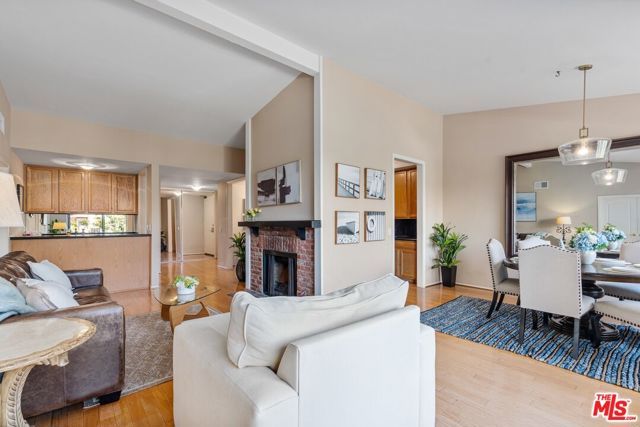 306 Bora Bora Way 305, Marina Del Rey, CA 90292