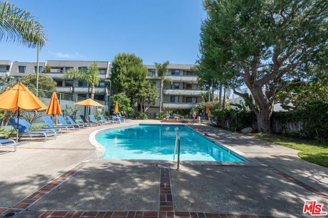 306 Bora Bora Way 305, Marina Del Rey, CA 90292