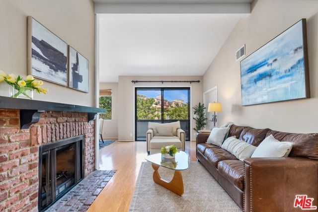 306 Bora Bora Way 305, Marina Del Rey, CA 90292