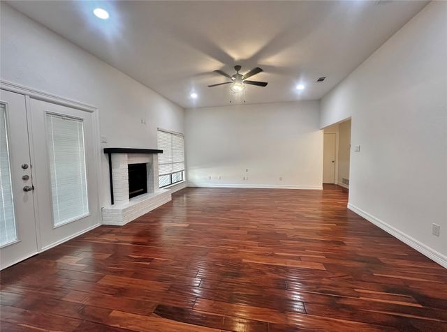 2 Redford Court, Mansfield, TX 76063