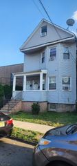 852 Bond St, Elizabeth City, NJ 07201
