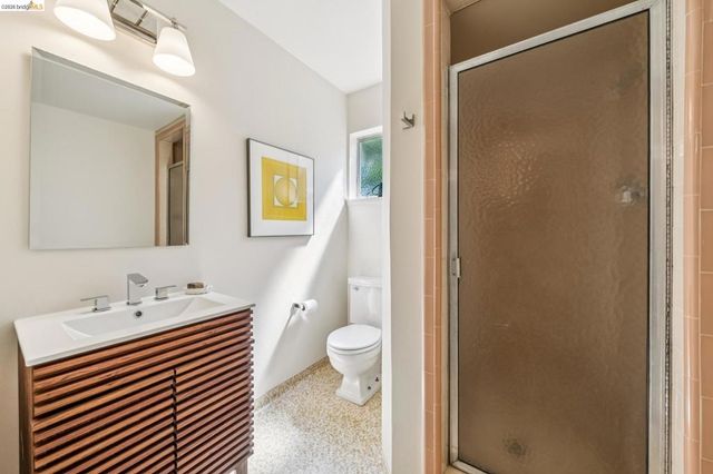 1113 Hillview Rd, Berkeley, CA 94708
