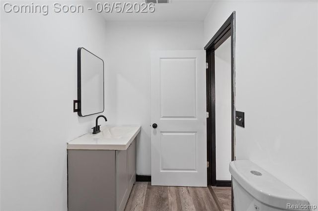 8053 Leadley Avenue, Mount Morris, MI 48458