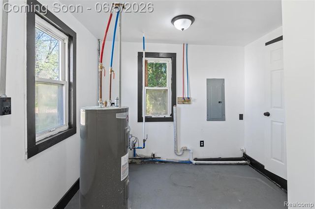 8053 Leadley Avenue, Mount Morris, MI 48458