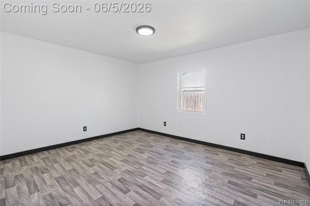 8053 Leadley Avenue, Mount Morris, MI 48458
