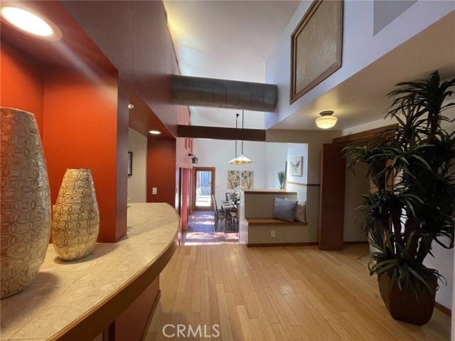 761 S Los Robles, Pasadena, CA 91106