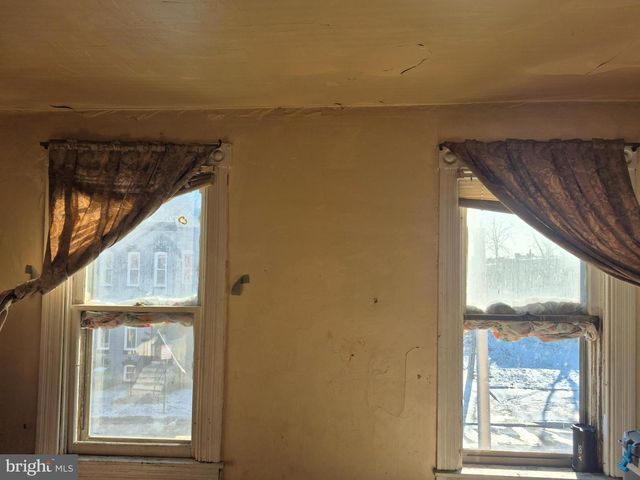 2032 WALBROOK AVE, Baltimore, MD 21217