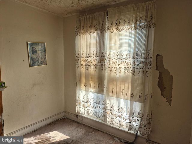 2032 WALBROOK AVE, Baltimore, MD 21217