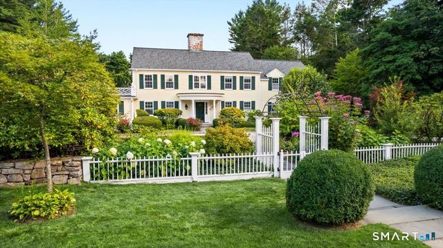 38 Gerrish Lane, New Canaan, CT 06840