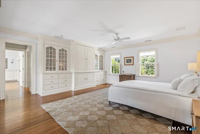 38 Gerrish Lane, New Canaan, CT 06840