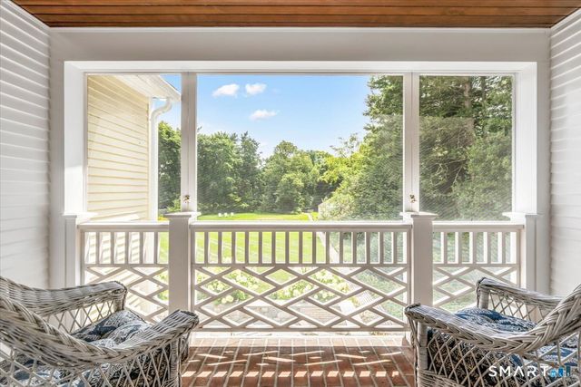 38 Gerrish Lane, New Canaan, CT 06840