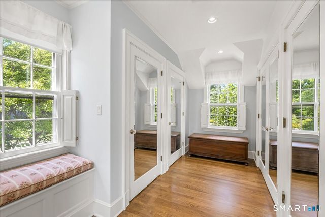 38 Gerrish Lane, New Canaan, CT 06840