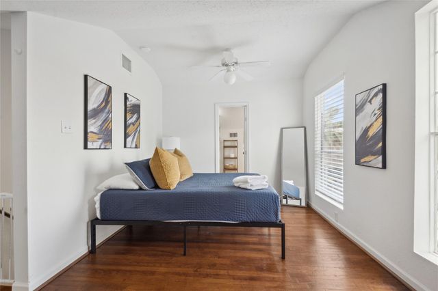 1105 Tulane Street B, Houston, TX 77008