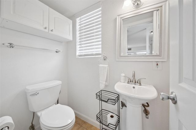 1105 Tulane Street B, Houston, TX 77008