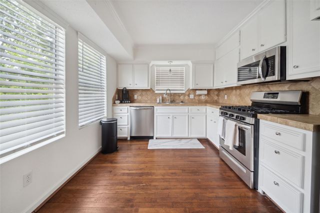 1105 Tulane Street B, Houston, TX 77008