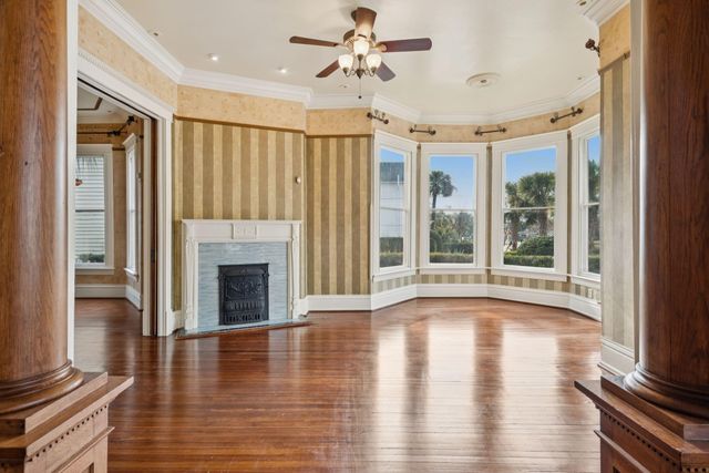 66 Rutledge Avenue, Charleston, SC 29401