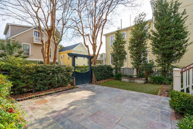 66 Rutledge Avenue, Charleston, SC 29401