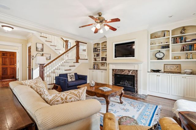 66 Rutledge Avenue, Charleston, SC 29401