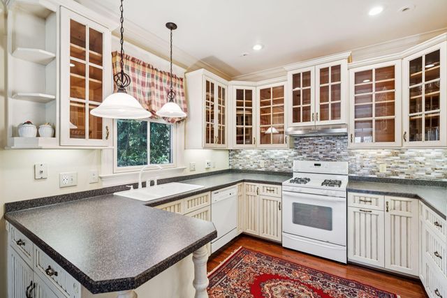 66 Rutledge Avenue, Charleston, SC 29401