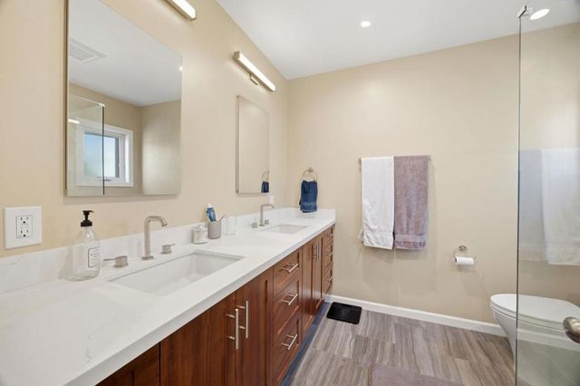 6971 Nueva Avenue, Redwood City, CA 94061