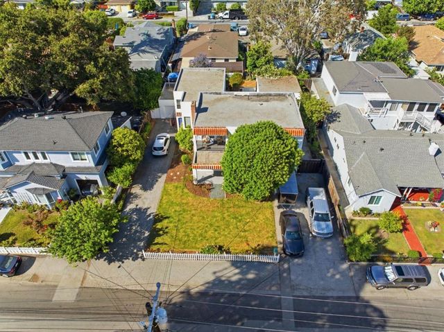 6971 Nueva Avenue, Redwood City, CA 94061