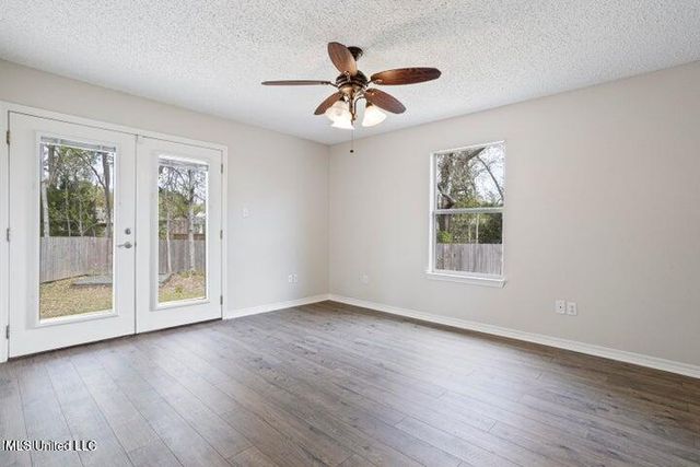 10249 Cottage Court, D'iberville, MS 39540