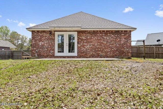 10249 Cottage Court, D'iberville, MS 39540