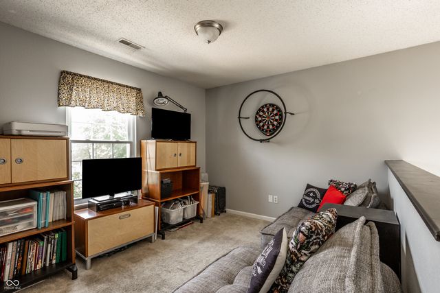 4212 Dunedin Court, Westfield, IN 46062