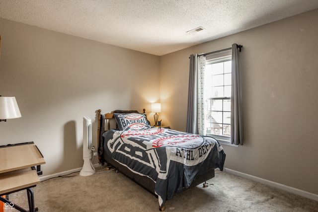 4212 Dunedin Court, Westfield, IN 46062