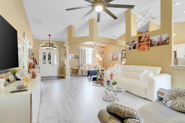 1119 PRINCETON DRIVE, Clermont, FL 34711