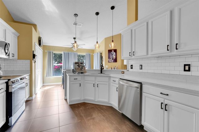 1119 PRINCETON DRIVE, Clermont, FL 34711