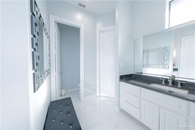 2511 Wisteria Street, Rio Grande City, TX 78582