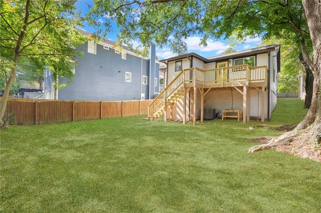 698 Garibaldi SW Street, Atlanta, GA 30310