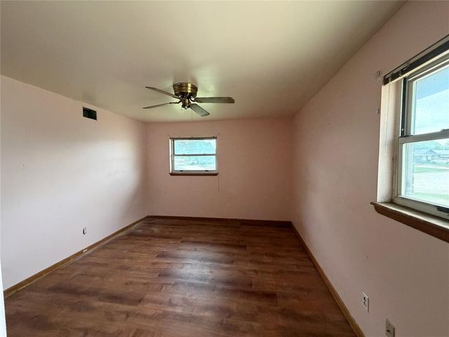 8201 S Kentucky Avenue, Oklahoma City, OK 73159