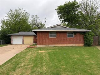 8201 S Kentucky Avenue, Oklahoma City, OK 73159