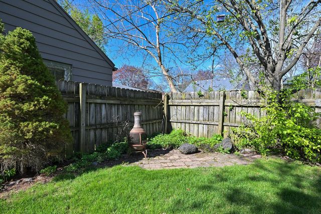 6469 Garden Grove LANE, Glendale, WI 53209