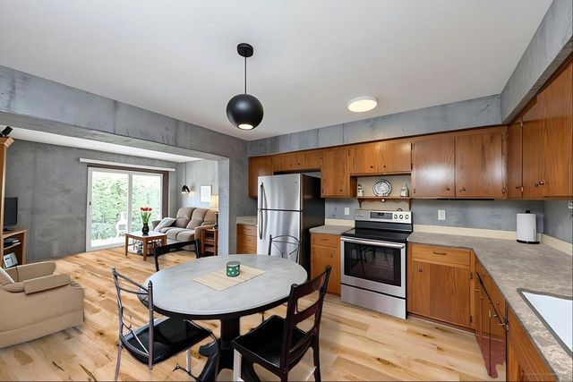 6469 Garden Grove LANE, Glendale, WI 53209
