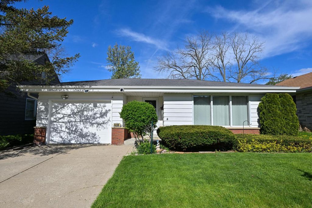6469 Garden Grove LANE, Glendale, WI 53209