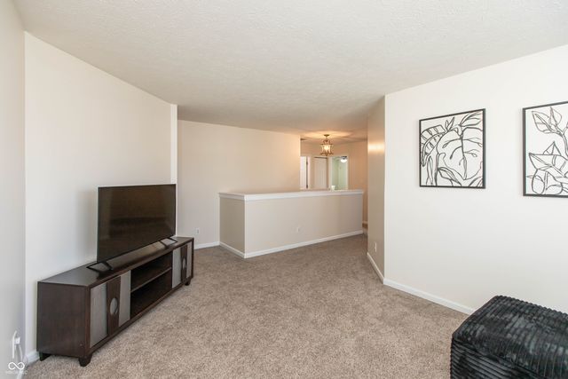 12749 Vikings Lane, Fishers, IN 46037