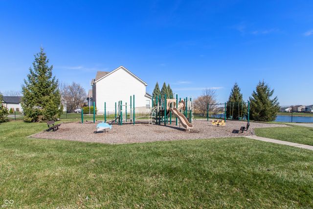 12749 Vikings Lane, Fishers, IN 46037