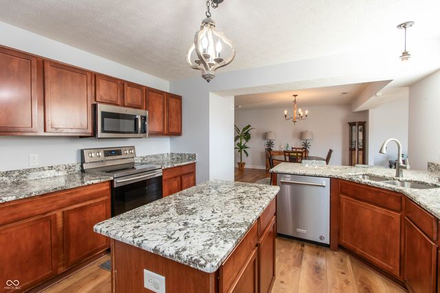 12749 Vikings Lane, Fishers, IN 46037