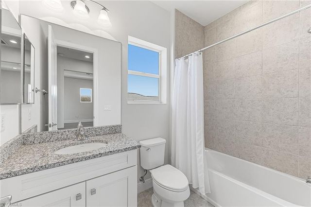 8957 Mustique LN, Naples, FL 34114