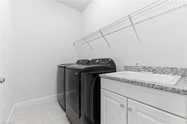 8957 Mustique LN, Naples, FL 34114
