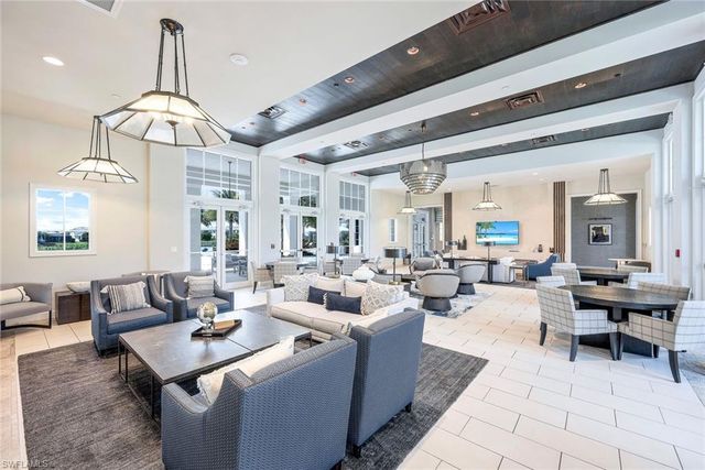 8957 Mustique LN, Naples, FL 34114