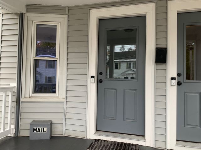 36-38 Walnut Ave 1, Andover, MA 01810