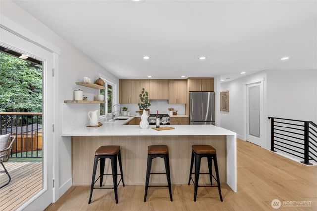 17409 NE 136th Street, Redmond, WA 98052