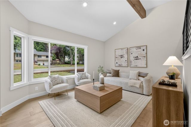 17409 NE 136th Street, Redmond, WA 98052