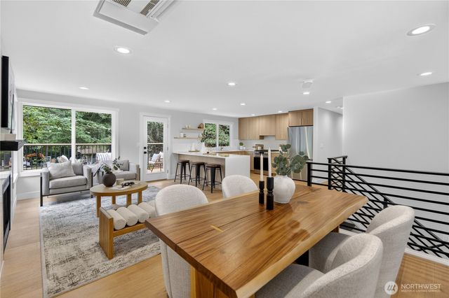 17409 NE 136th Street, Redmond, WA 98052